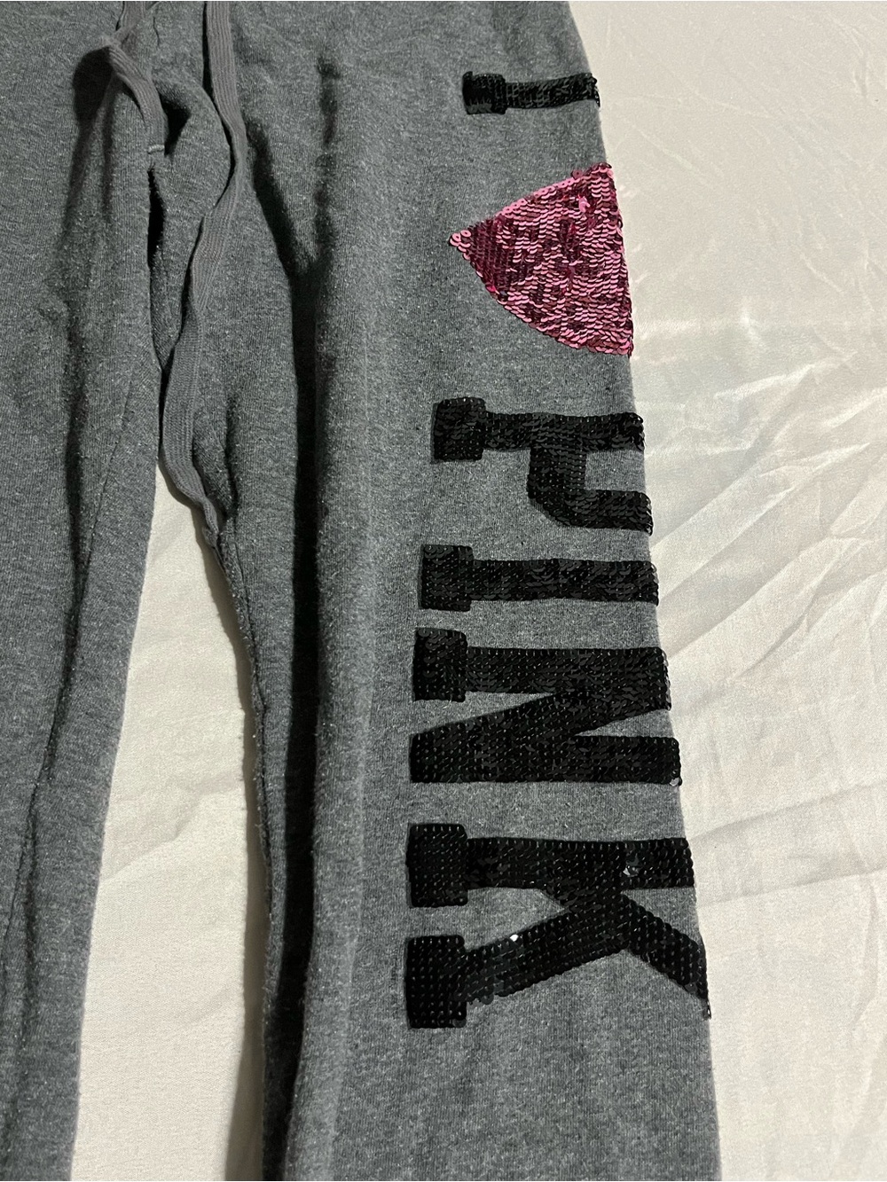 PINK Victoria's Secret Girls' Gray Sweatpants with Pink Sequin Heart Size XS - Picture 2 of 6